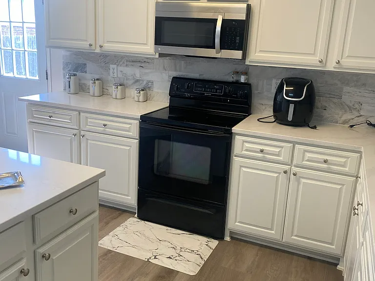 1916 Silver Leaf Dr — Photo 15