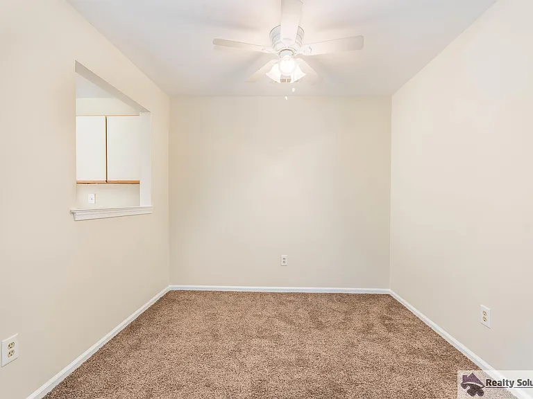 514 Cascade Ct — Photo 13
