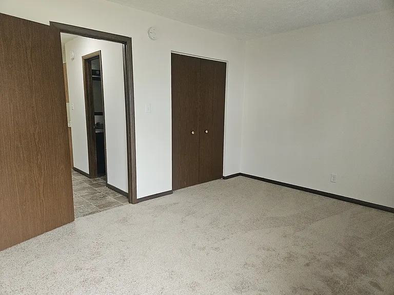 1002 Quail Dr #19 — Photo 7