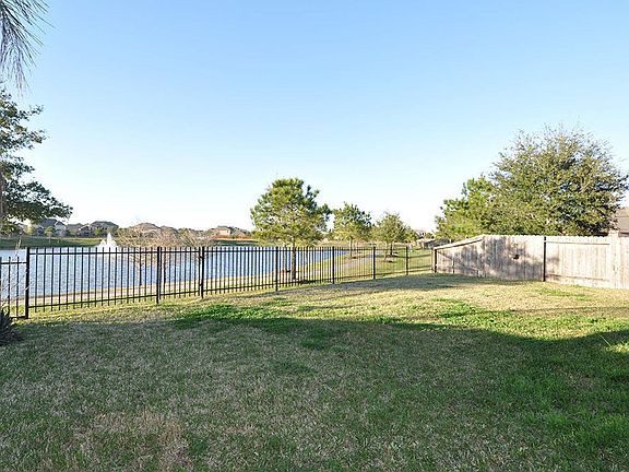 4th image of 13105 Southern Valley Dr