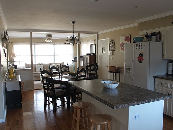 4th image of 11 Valleyview Dr