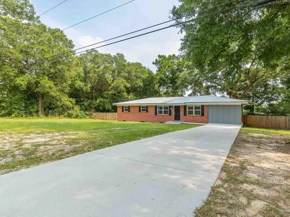 635 Childers St, Pensacola, FL 32534