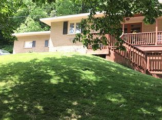 6265 Burrus Rd, Galien, MI 49113