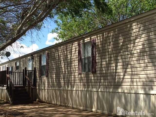 1st image of 3000 Glen Vista Dr