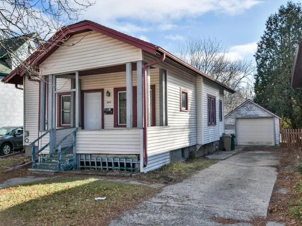 2217 E Washington Ave, Madison, WI 53704