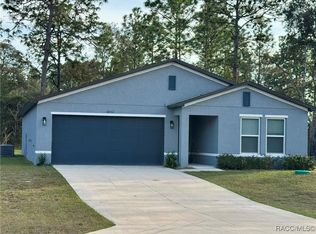 6652 N Bedstrow Blvd, Citrus Springs, FL 34434