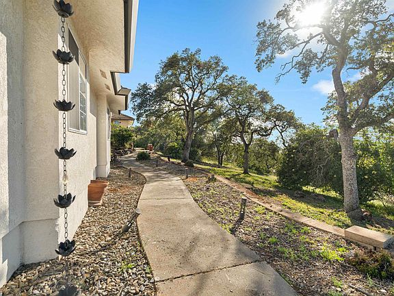5th image of 3589 Pardee Ct