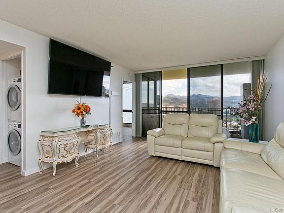 2nd image of 990 Ala Nanala St APT 24B