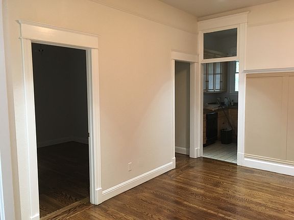 4th image of 177 Corbett Ave #177