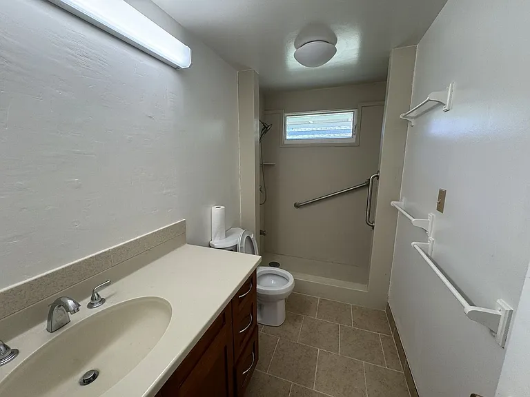 6270 Upolo Pl — Photo 36