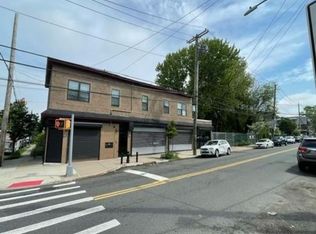 653 Henderson Ave, Staten Island, NY 10310
