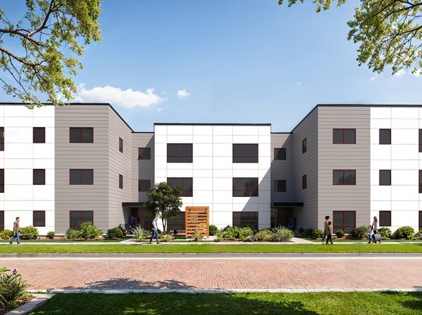 102 E Healey St #304