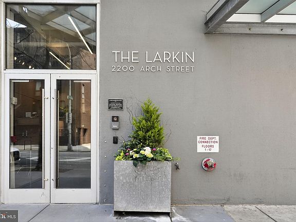 3rd image of 2200 Arch St APT 416