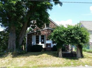 135 William St, South River, NJ 08882