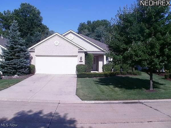1st image of 21337 Woodview Cir