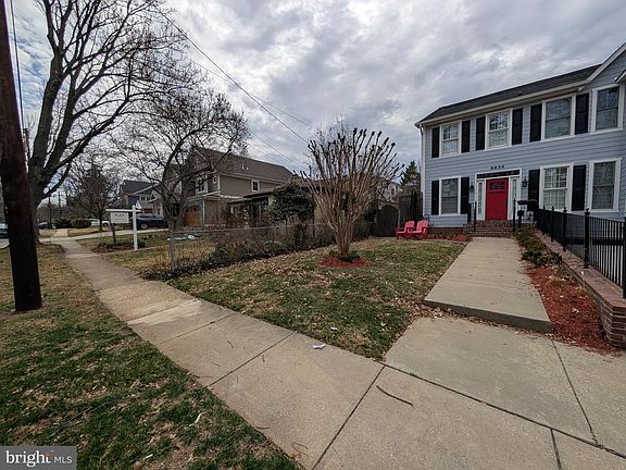 5th image of 8932 Bradmoor Dr