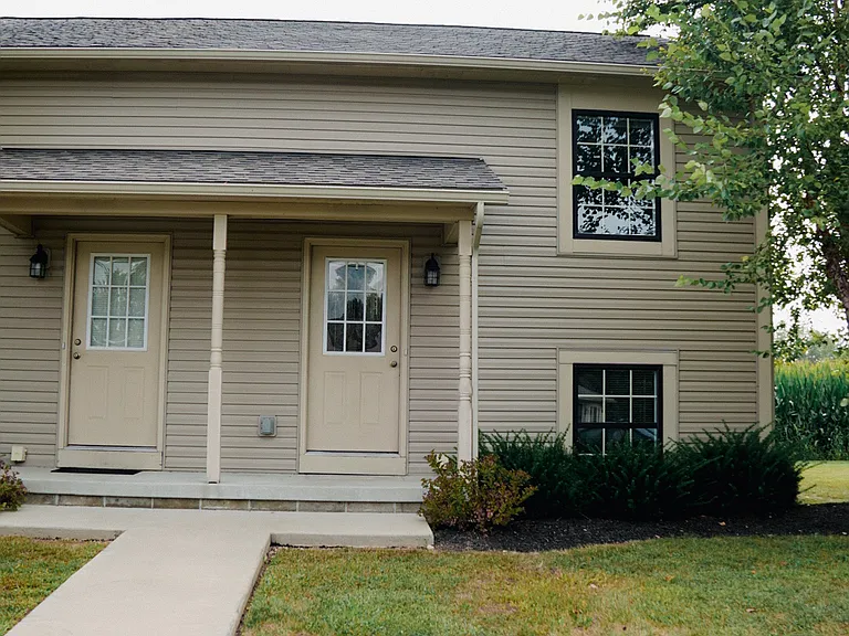 Willowbrook Ct — Photo 2