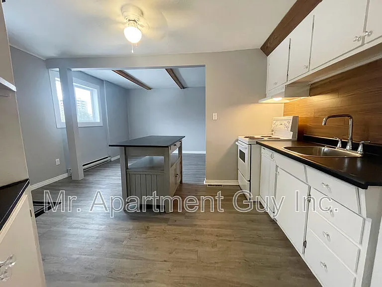 152 Arthur St S #GROUND — Photo 10