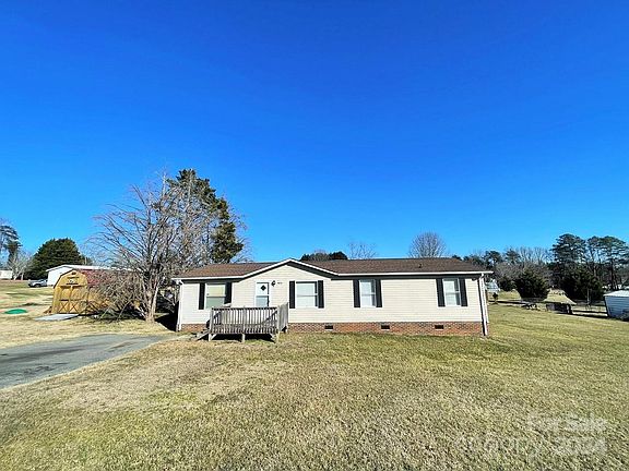 2nd image of 3826 Berry Creek Cir