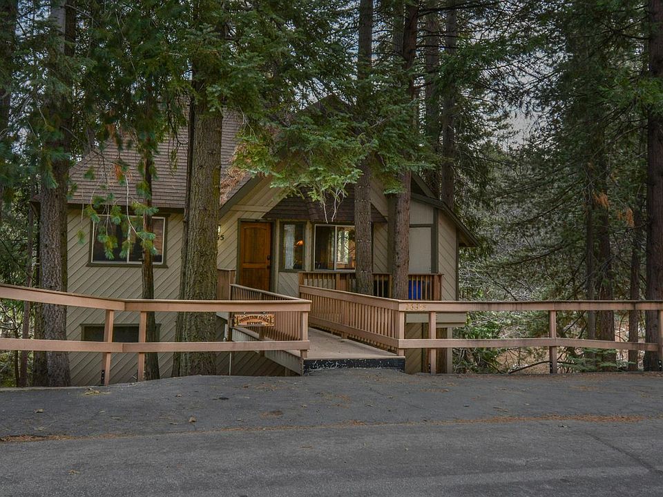 1st image of 26655 Thunderbird Dr