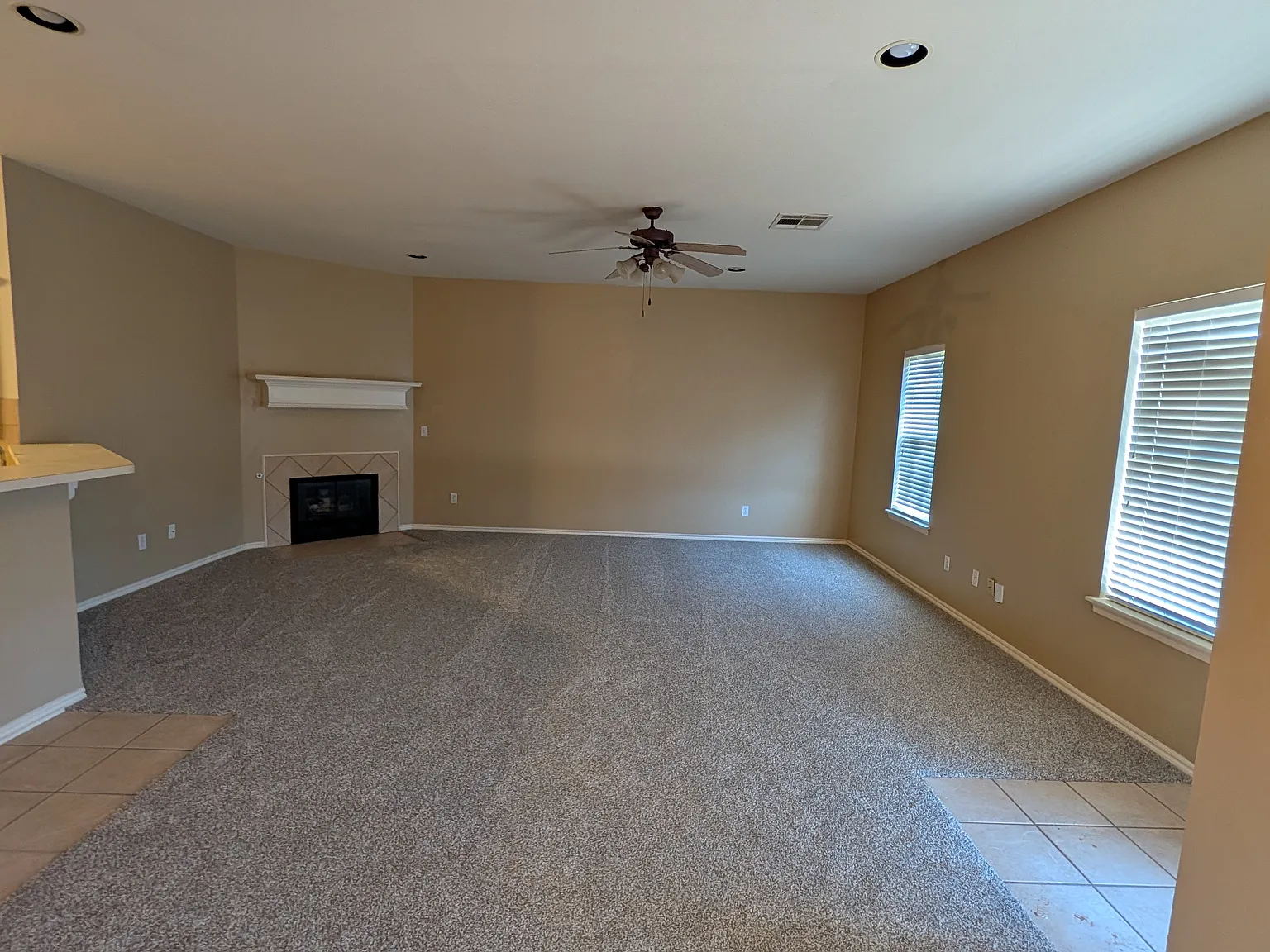 3 bed, 1847 sqft, $1,700 — Photo 4