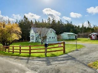 3196 Hawks Prairie Rd, Oak Harbor, WA 98277