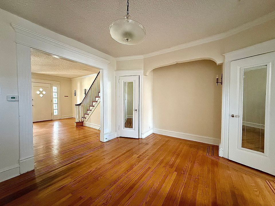 Dining room, living room