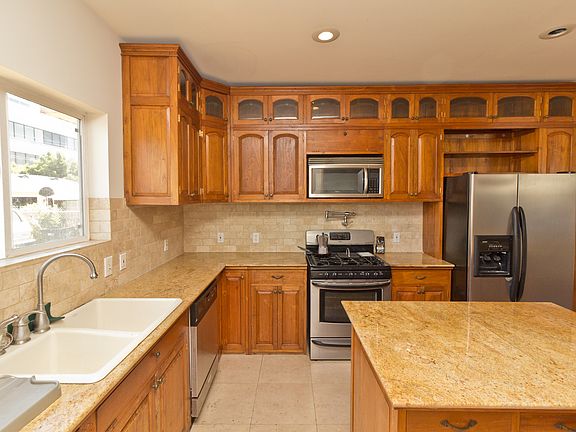 2nd image of 5150 W 142nd St