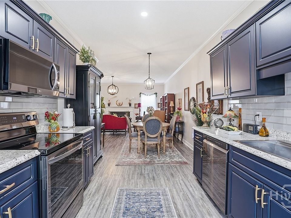 1st image of 31 Kingslan Court