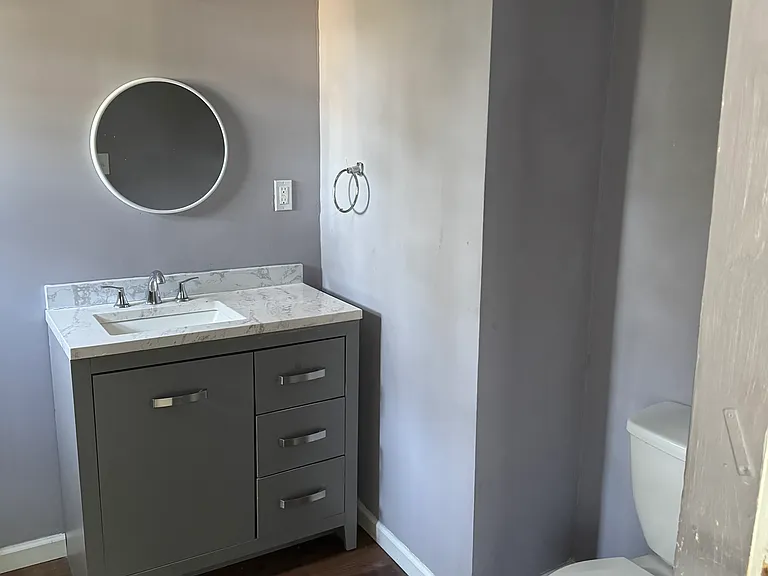 5909 Acl Blvd — Photo 2