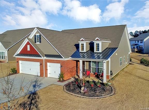 3rd image of 1111 Princeton Dr