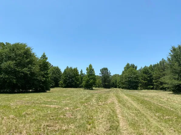 1586 County Road 4224, Troup, TX 75789