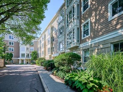 2 Saint Paul St APT 313, Brookline, MA, 02446