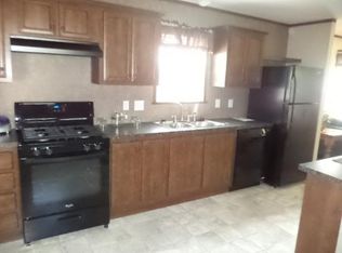 4572 W Cornwall Cir, Sterling Heights, MI 48310