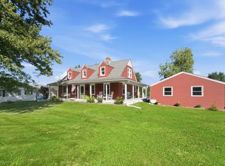 102 N Madison St, Hebron, IN 46341
