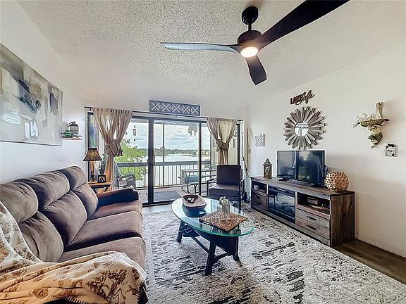 4th image of 574 ORANGE DRIVE #78