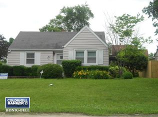 1050 Lafayette St, Aurora, IL 60505