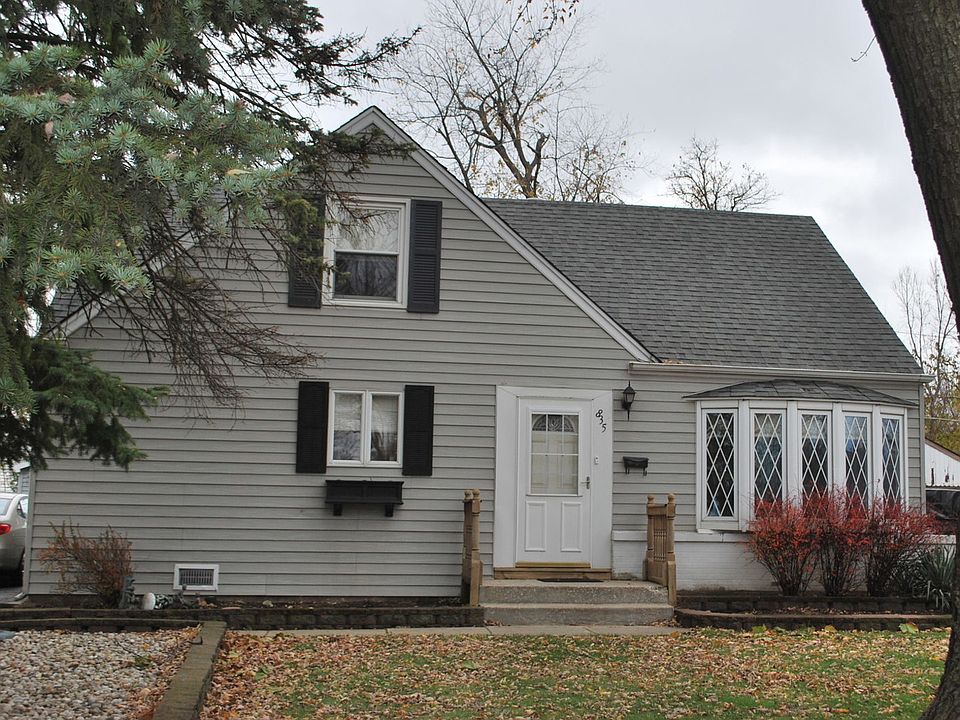 1st image of 835 Joyce Ave