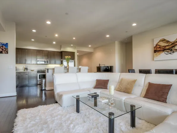 4820 Bellflower Ave Unit 403, North Hollywood, CA 91601