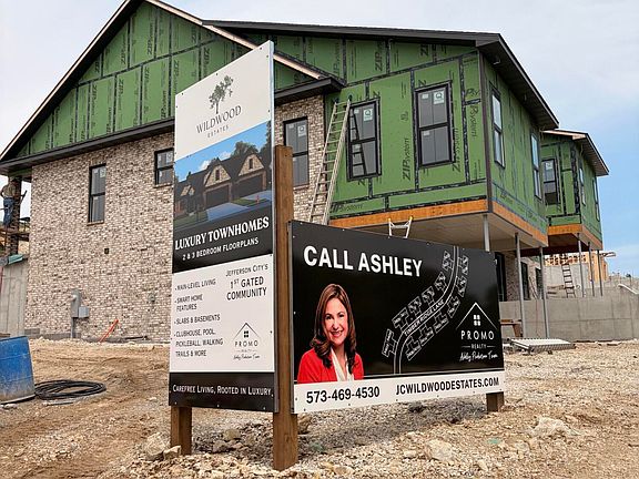 4th image of 3410 Timber Ridge Ln