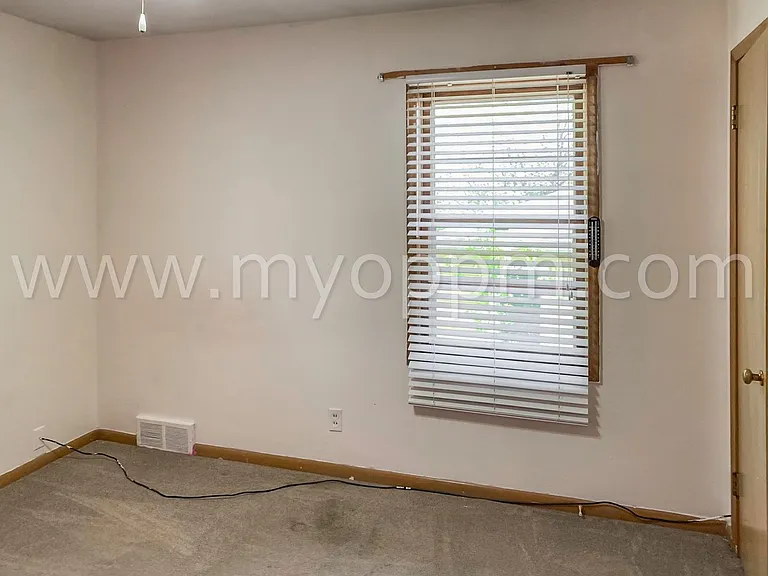 4114 N 54th St — Photo 6