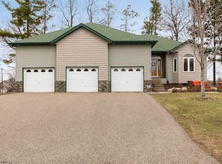 13528 Birdsong Ct, Rosemount, MN 55068