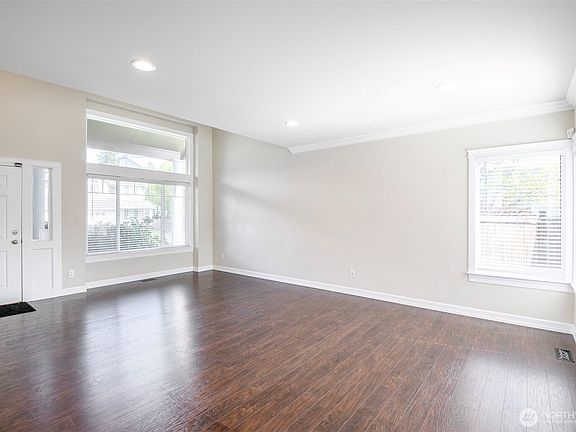 3rd image of 1226 57th Court SE