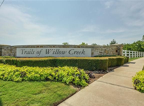 4th image of 8512 Autumn Creek Trl
