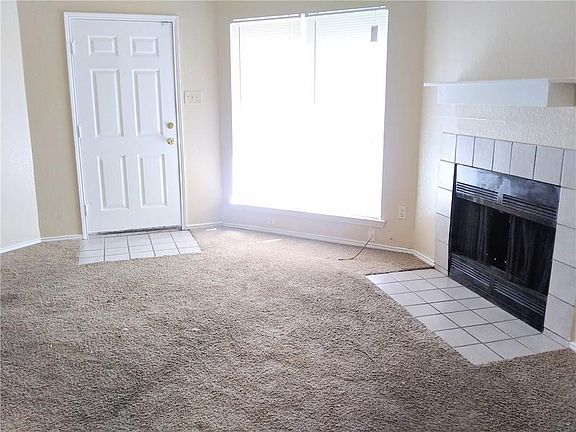 3rd image of 3313 Stonewall Ln
