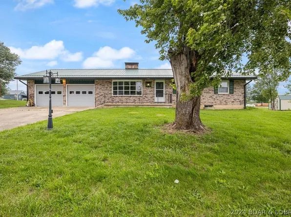 204 El Donna Ave, Eldon, MO 65026
