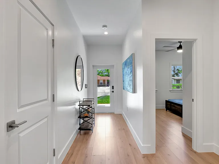 27841 Wisconsin St — Photo 21