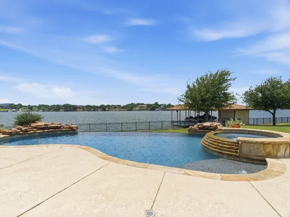 1604 Catalina Bay Ct, Granbury, TX 76048