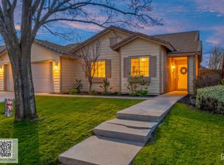 5425 Coastal Wind St, Bakersfield, CA 93312