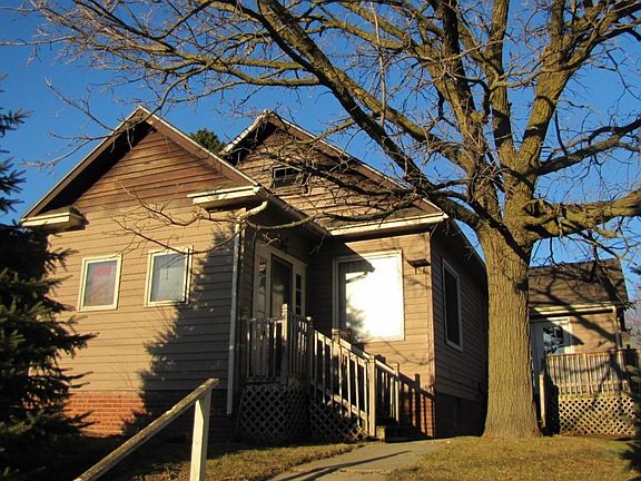 2nd image of 2105 S Cecelia St